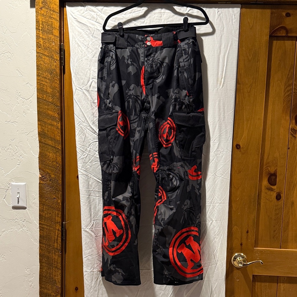 Men’s Matador Medium logo snowboard pants